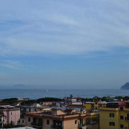 Hotel Santa Marta Поццуолі Екстер'єр фото