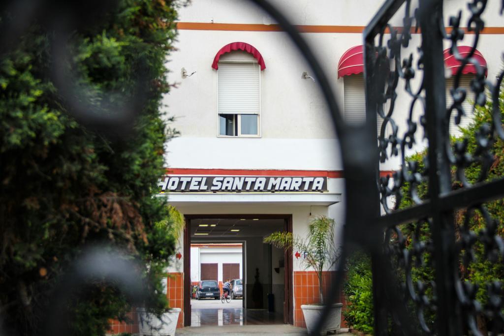 Hotel Santa Marta Поццуолі Екстер'єр фото