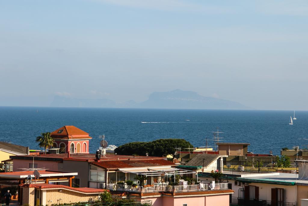 Hotel Santa Marta Поццуолі Екстер'єр фото